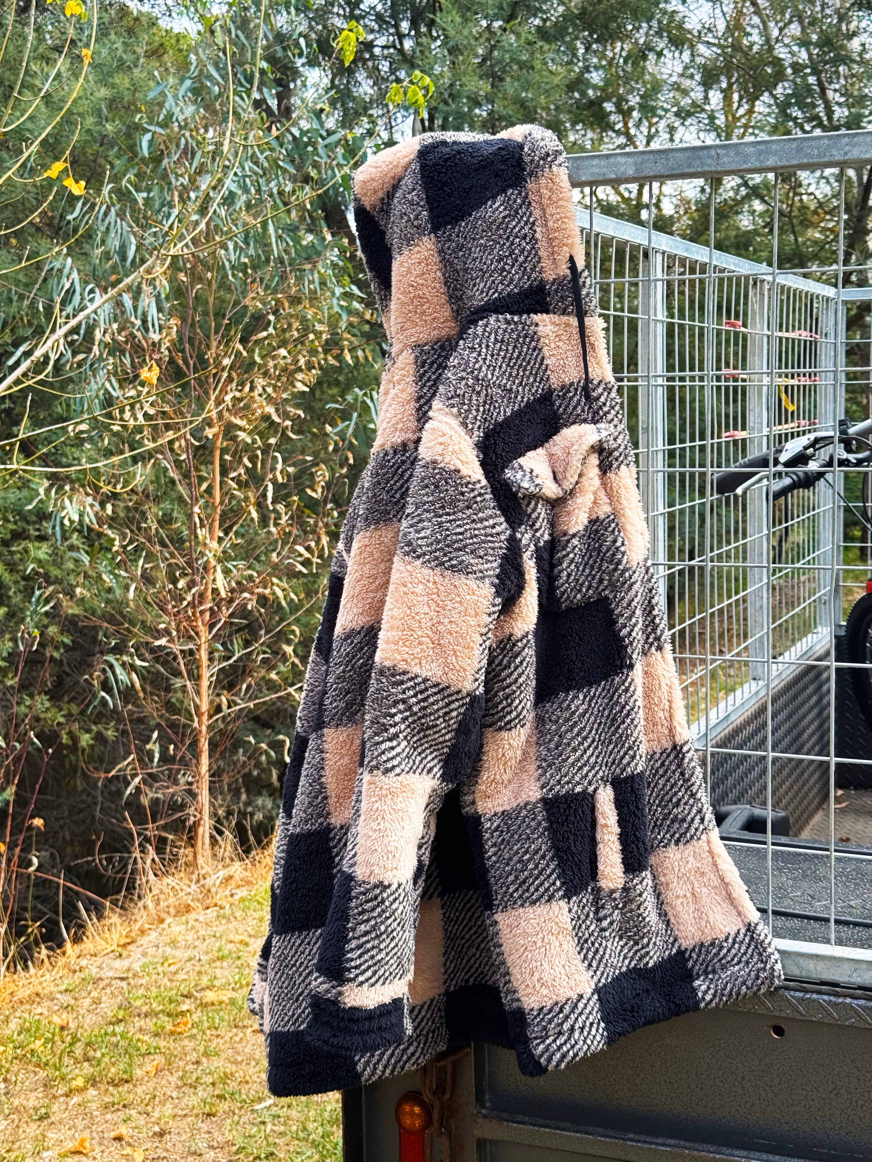 Cattlegirl Jacquard Coat