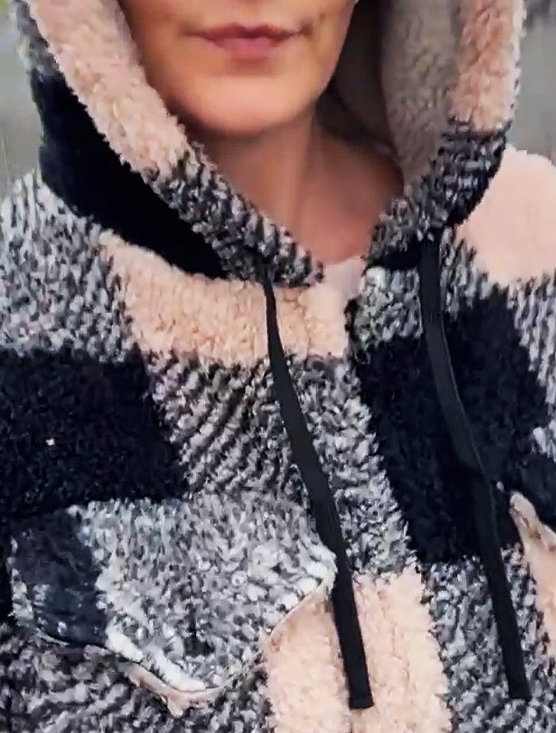 Cattlegirl Jacquard Coat