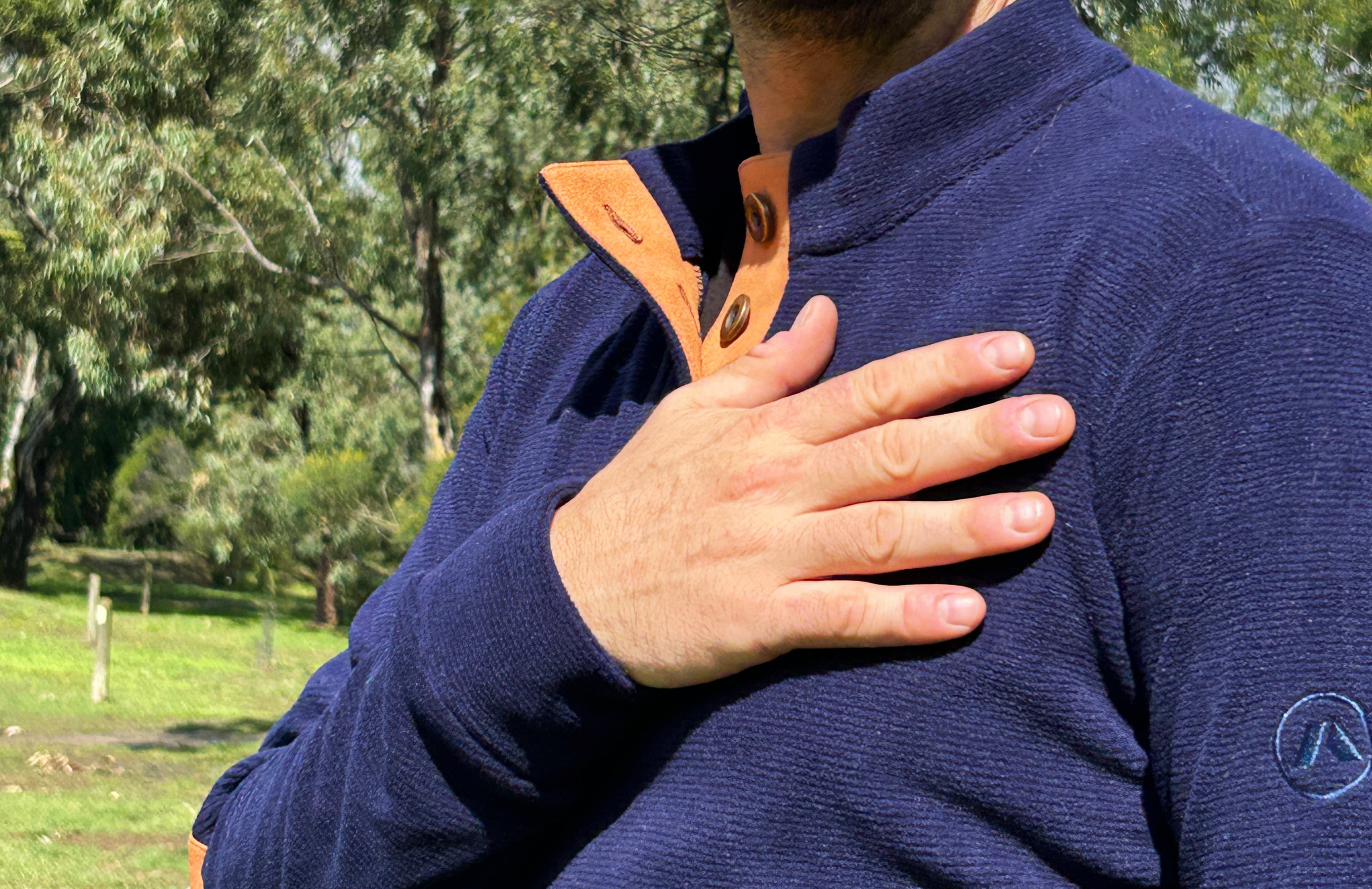 Kanga Half Button