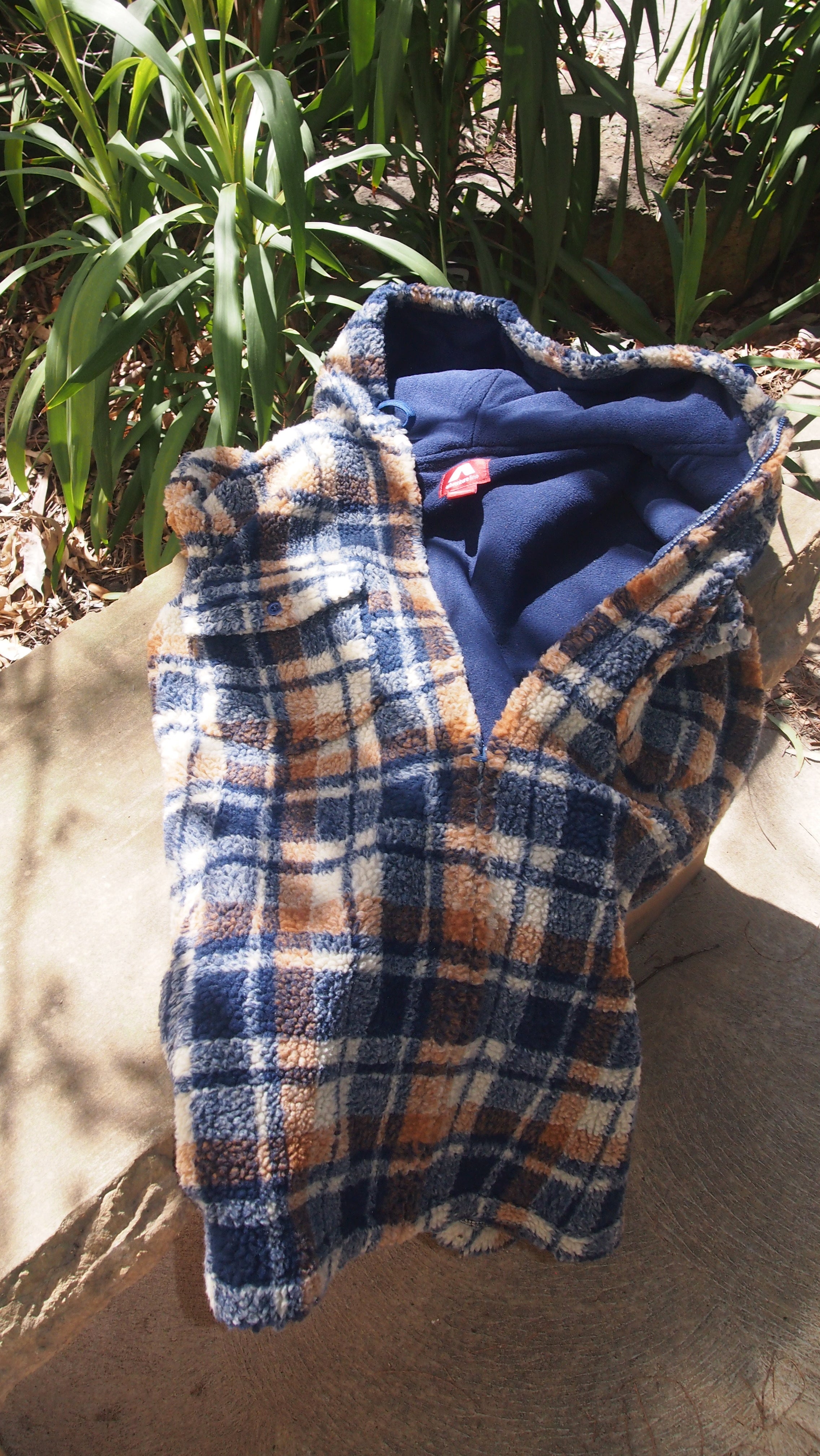 Cattlemans Jaquard Vest